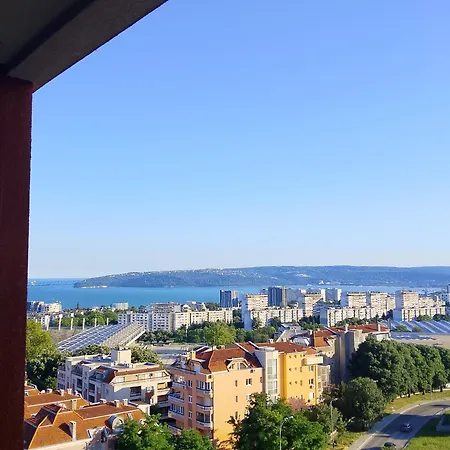 Karina 1 Apartment *